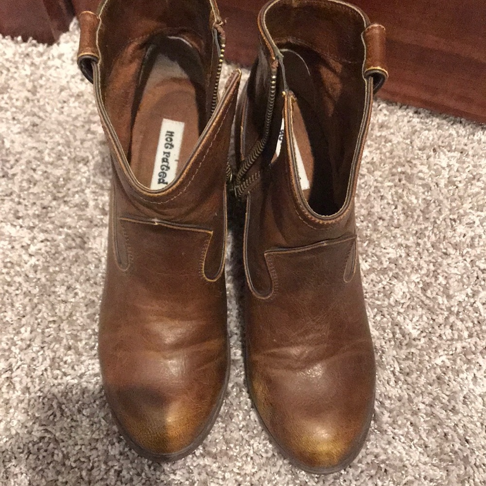 Not Rated Brown Bootie - Picture 3 of 6